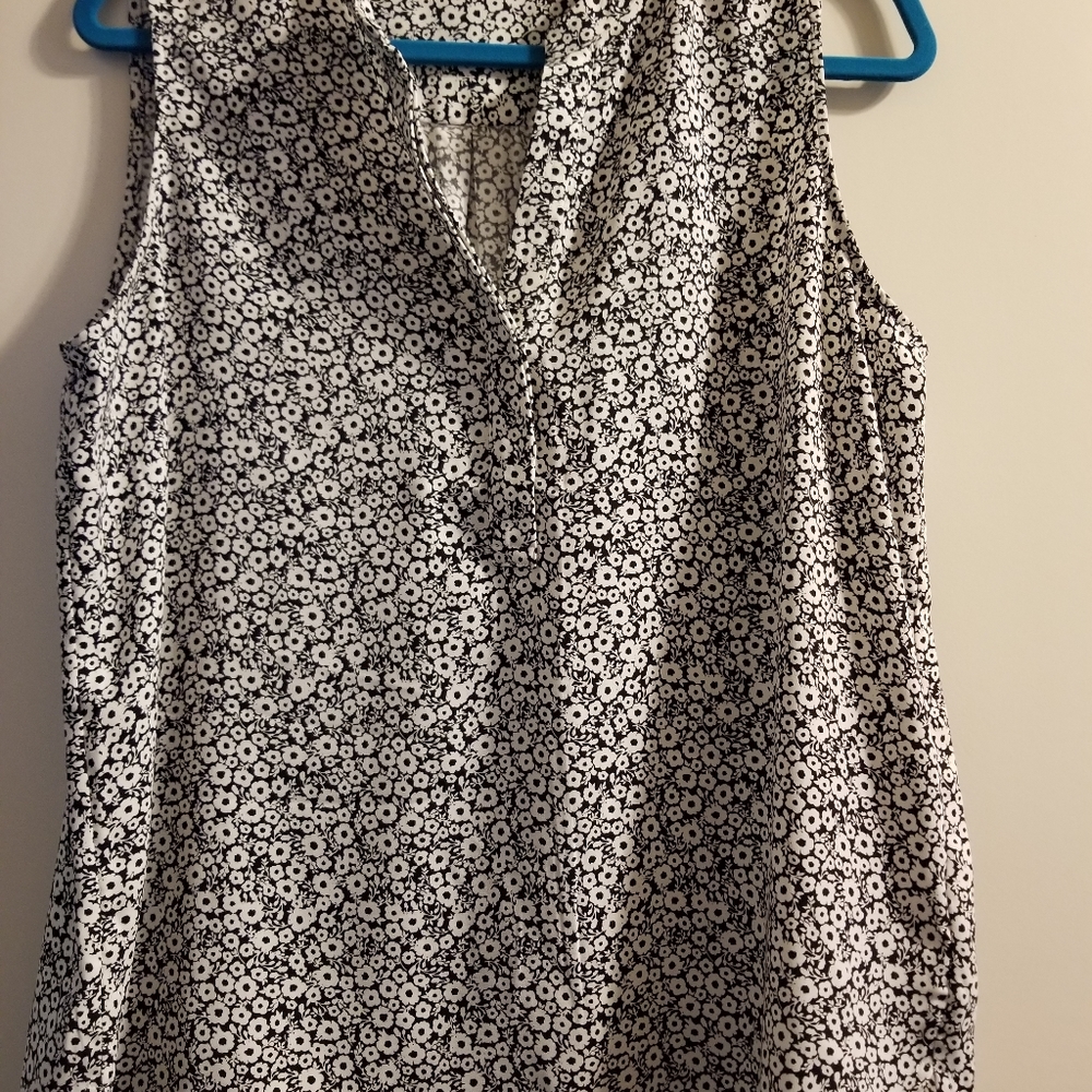 Short sleeved henley